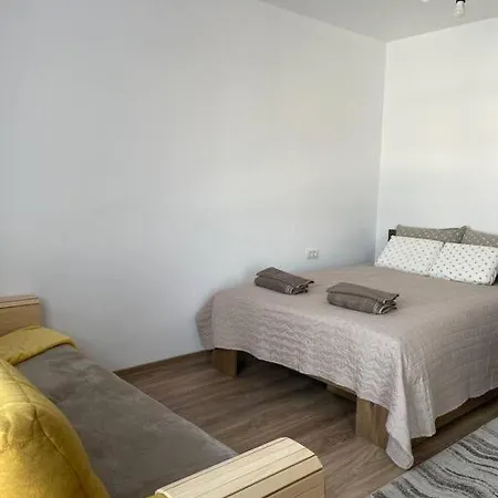 Apartment Puzzle 2 *